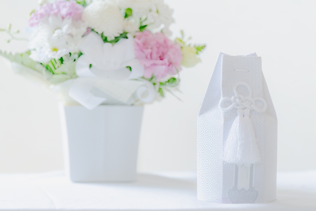 「10年共に暮らしたヘビが亡くなりまして。」（2026年4号）